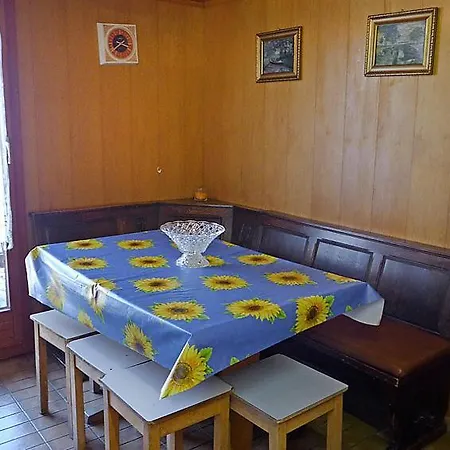 Sleeps 8 T059849 Apartment
